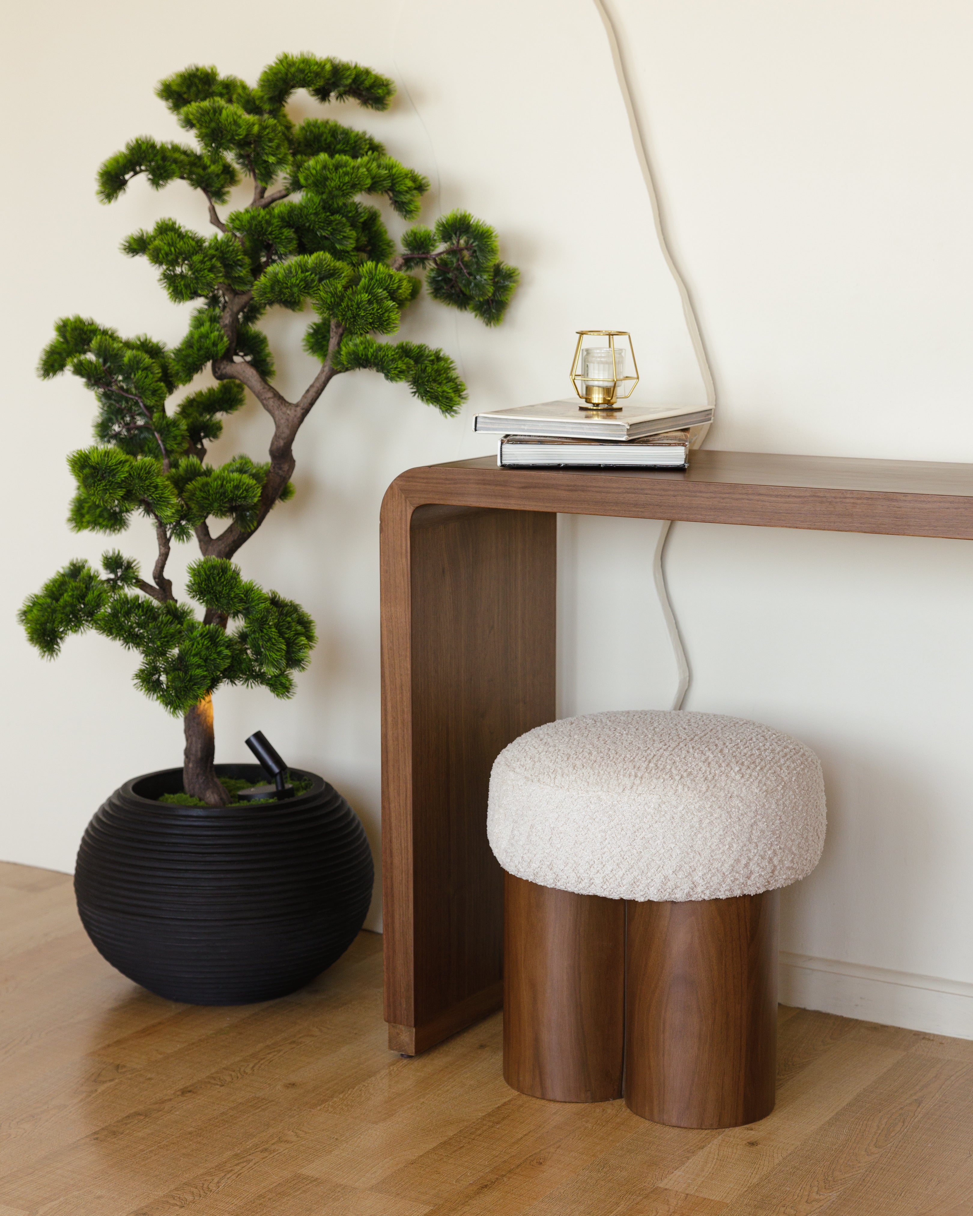Artificial Plants in Dubai: How to Elevate Your Interiors Without the Maintenance