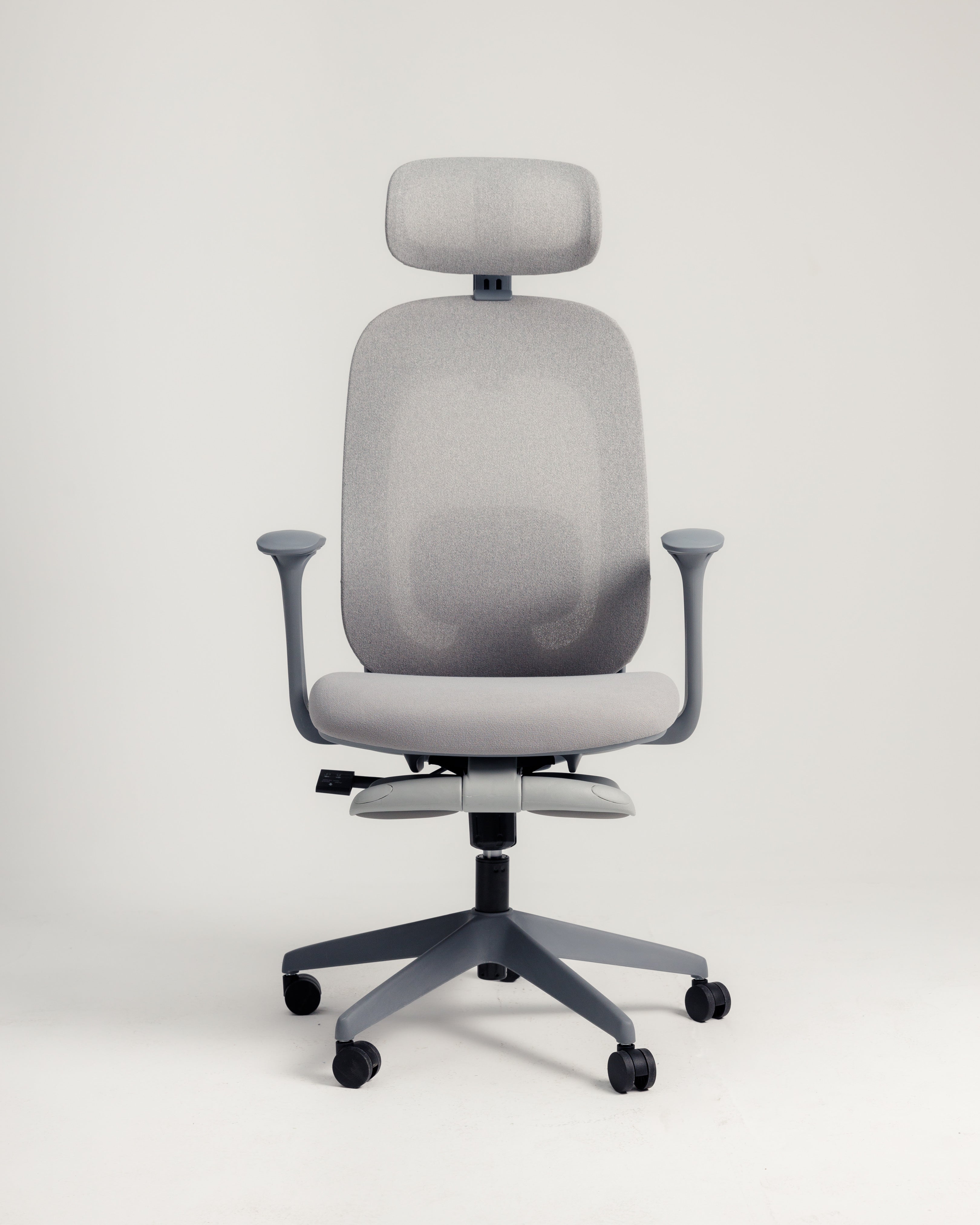 Grey Aura Ergonomic Chair Wasilaah