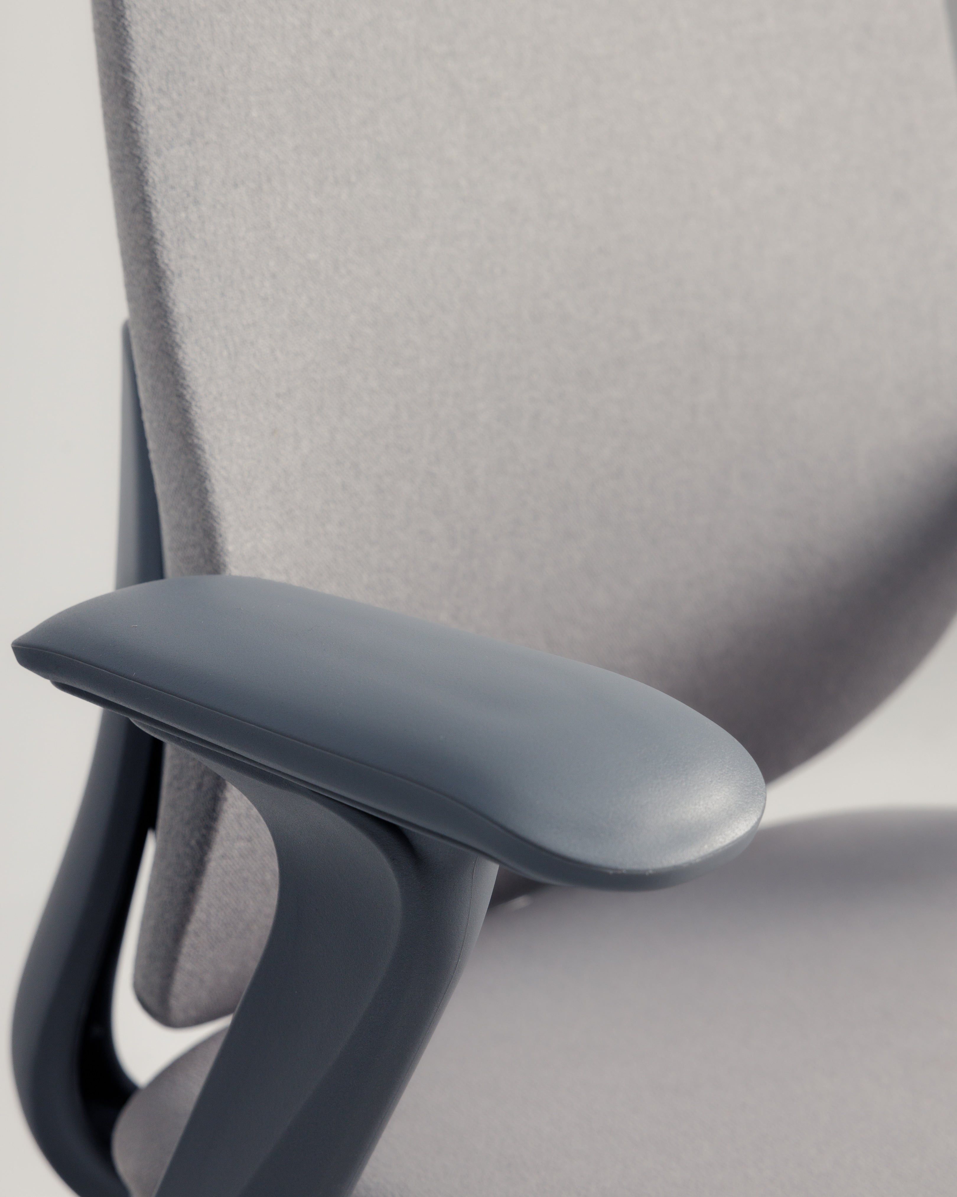 Grey Aura Ergonomic Chair Wasilaah