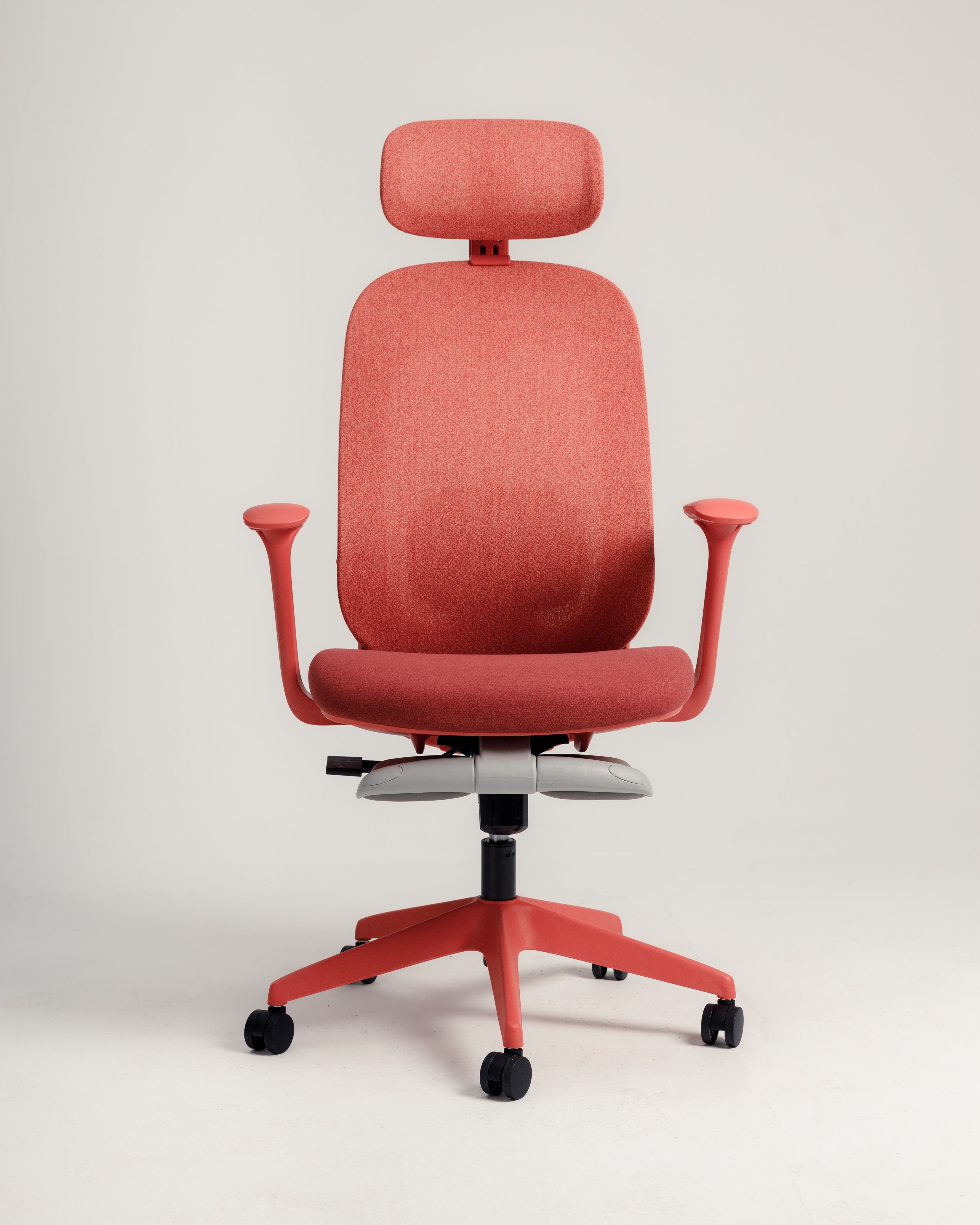 Red Aura Ergonomic Chair Wasilaah