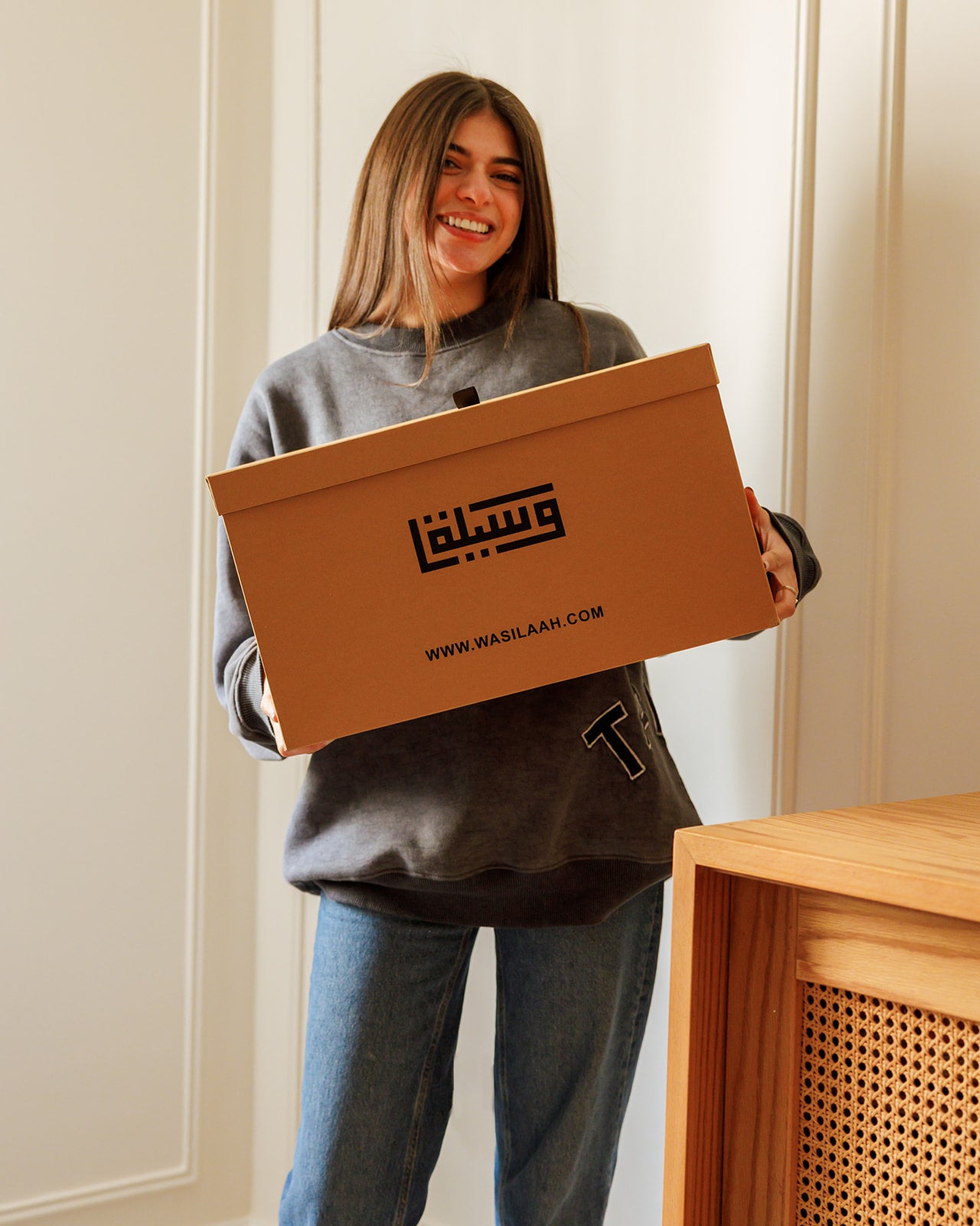 IVORY MARBLE TABLE LAMP