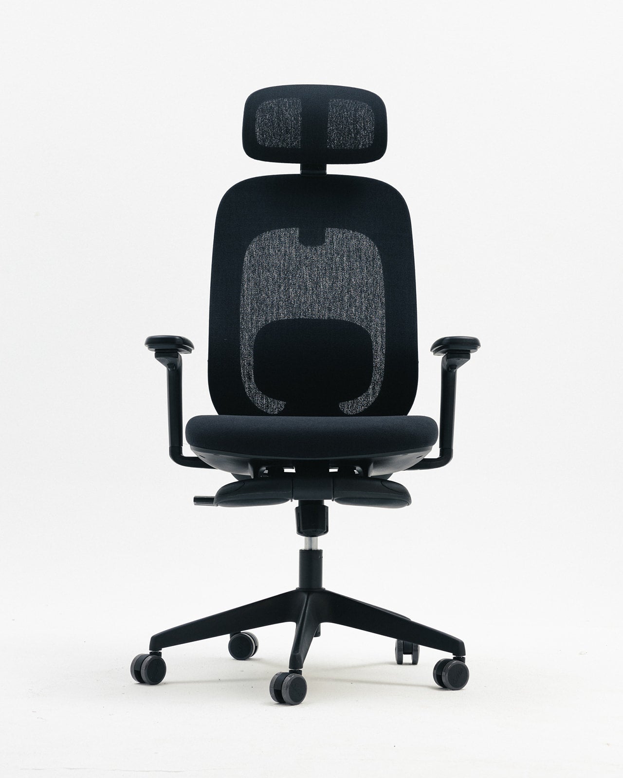 BLACK AURA ERGONOMIC CHAIR UAE