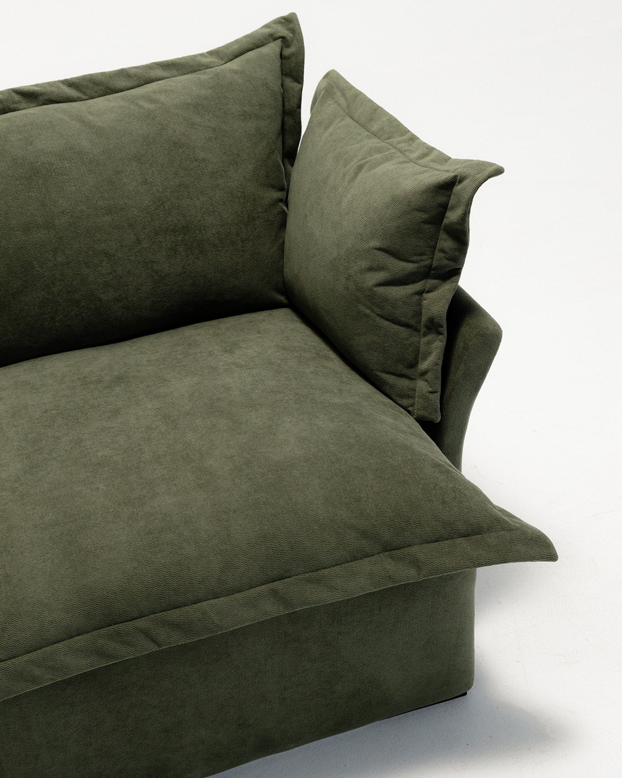 cushion sofa dubai